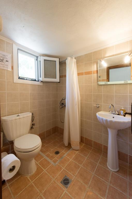 Agios Efrem Studios Parga Extérieur photo